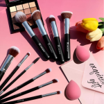 BEAKEY Juego de brochas de maquillaje, base profesional, corrector de sombra de ojos, aplicador bronceador en polvo, 2 esponjas de licuadora con estuche de papel de belleza - Imagen 8